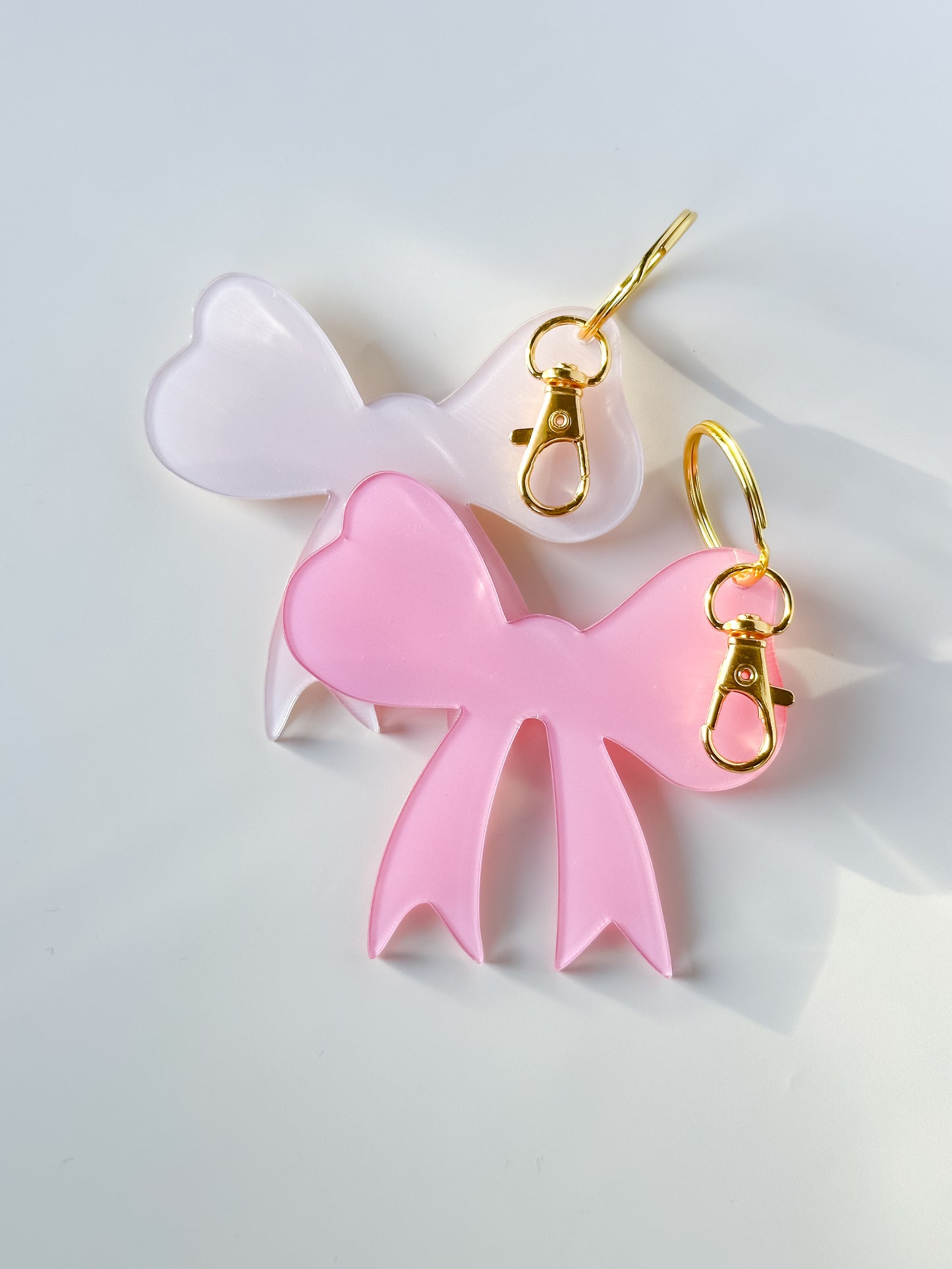 bow keychain
